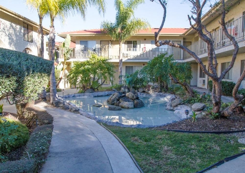 California Suites Hotel San Diego Exterior foto