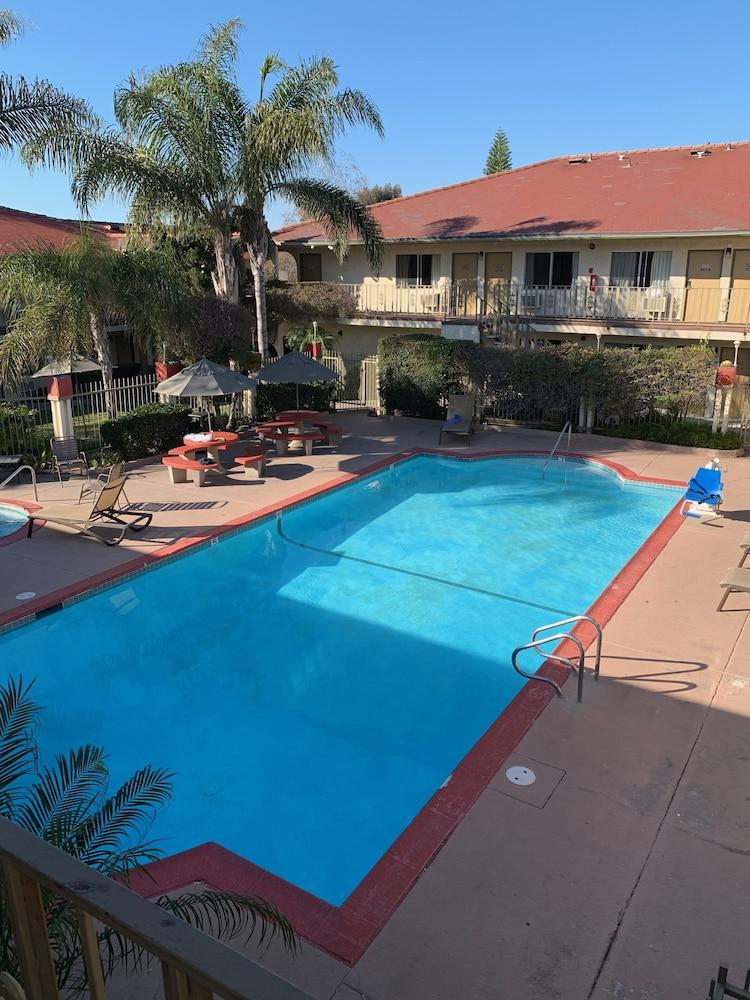 California Suites Hotel San Diego Exterior foto