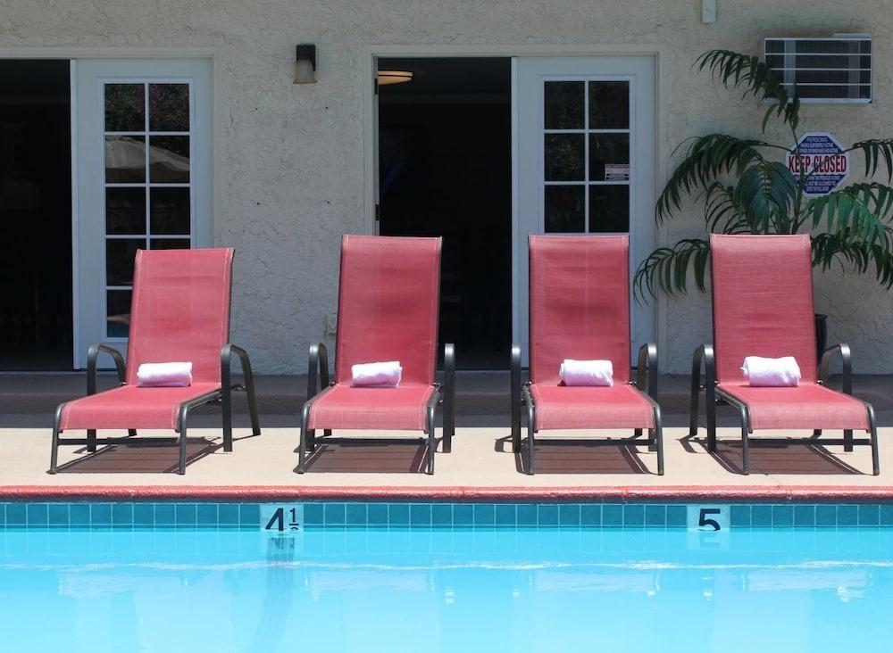 California Suites Hotel San Diego Exterior foto