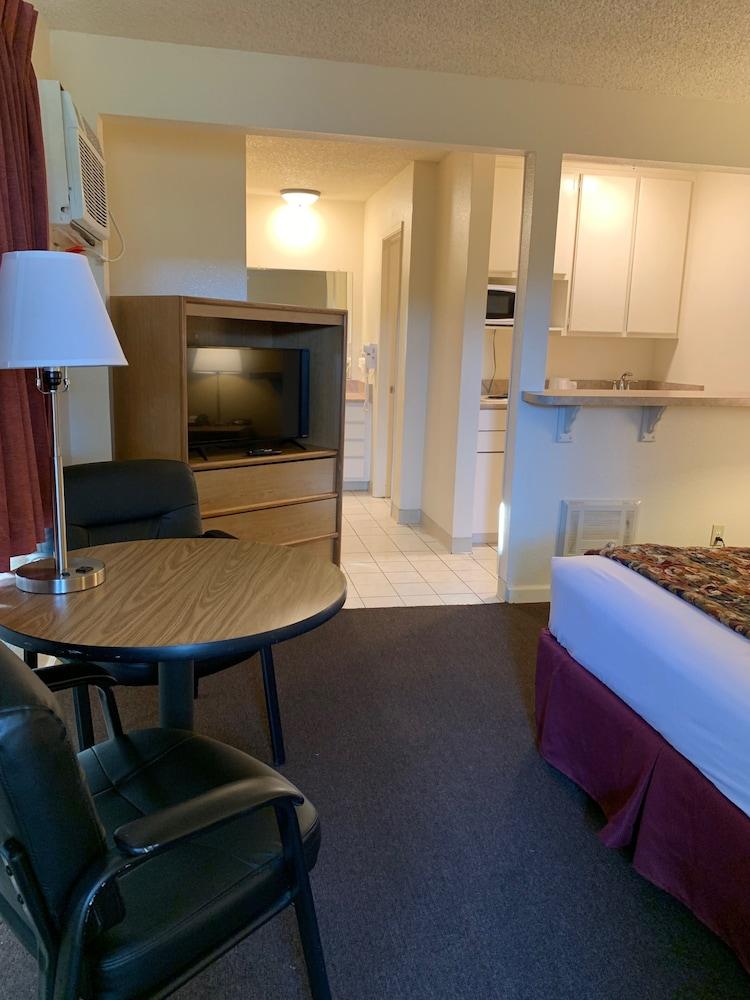 California Suites Hotel San Diego Exterior foto