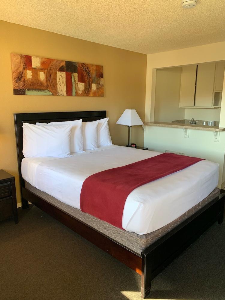 California Suites Hotel San Diego Exterior foto